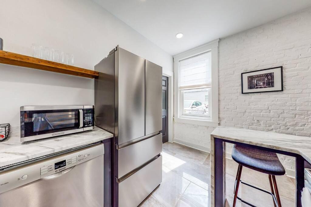 Luxury 8 Bed/4 Ba Nulu Home Private Yard/Parking 루이빌 외부 사진